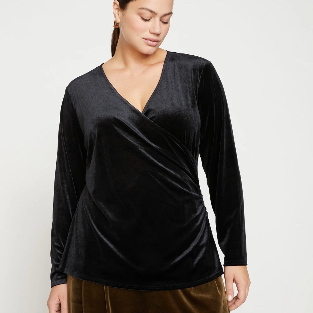 NWT Universal Standard Glory Velvet Cross Top Shirt Black M Medium 18 20